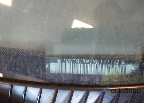 1999 Chevrolet Astro Upfitter Pkg. z USA, uszkodzony, nr VIN 1GBDM19W1XB141147